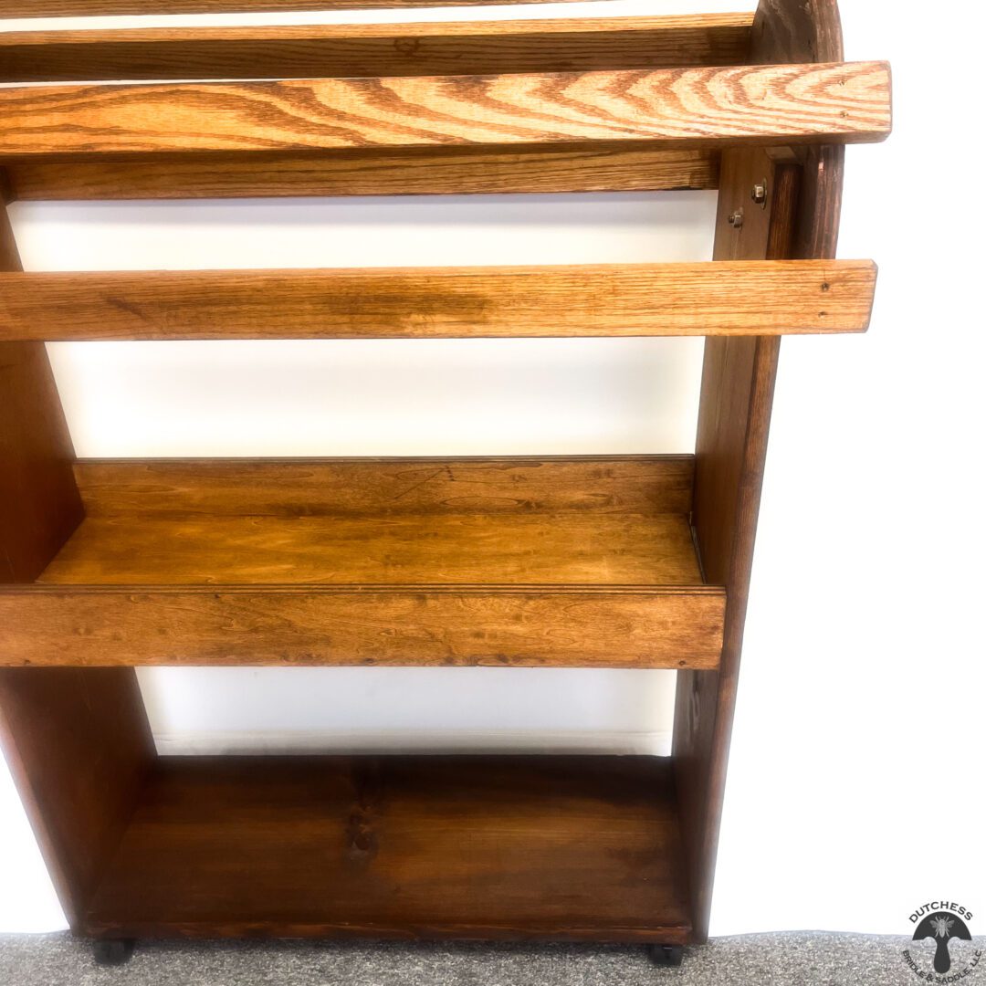 Wooden-Stand-Depth-View