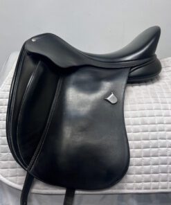 Bates 18" Innova Dressage Saddle 2167